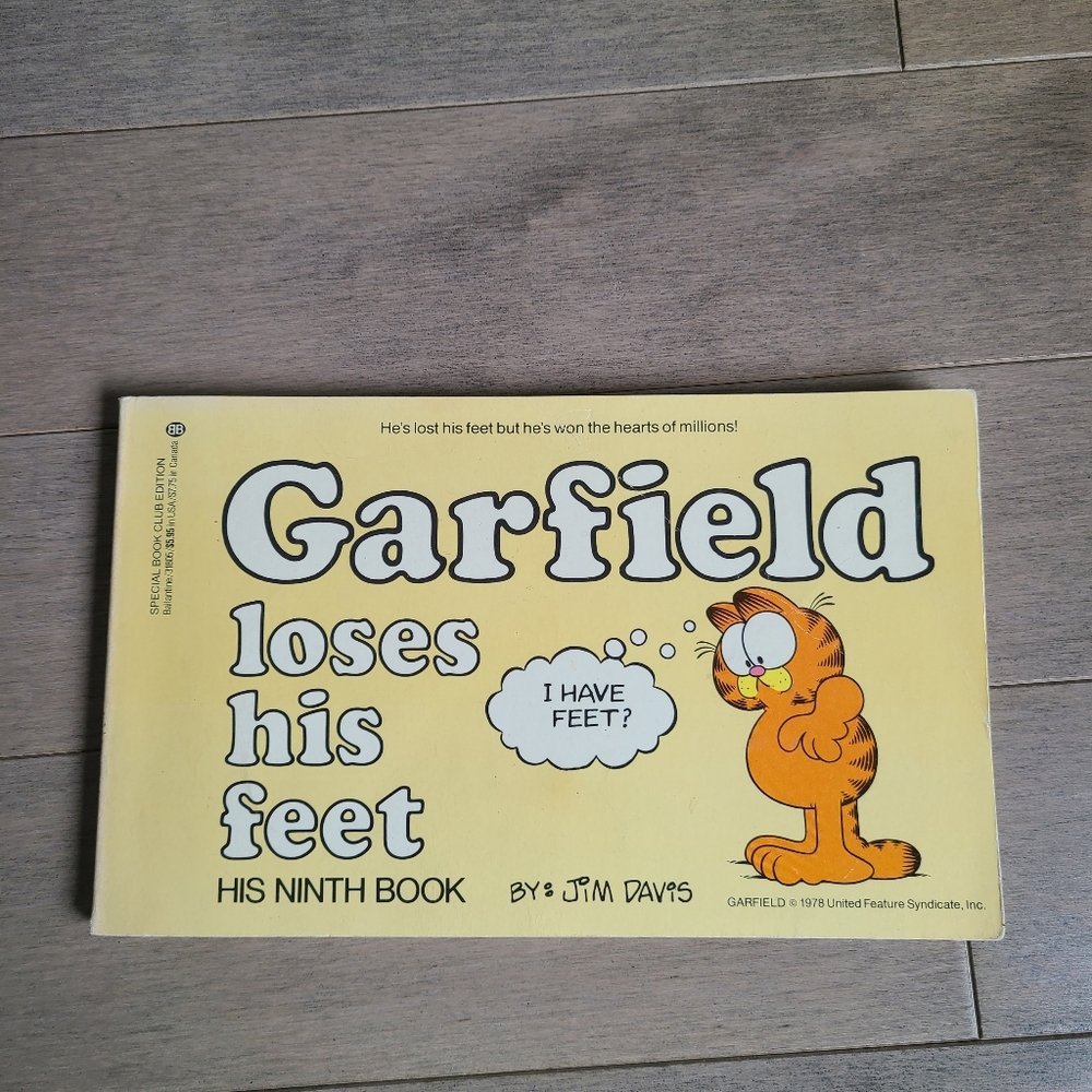 Garfield Comic Book Collection - Picture 6 of 7